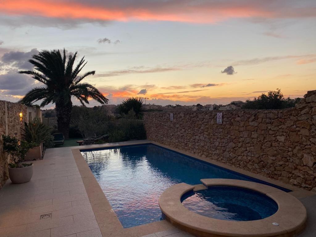 Sunset Farmhouse Villa Għarb Екстериор снимка